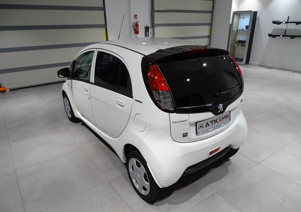 Peugeot iOn cena 29900 przebieg: 112150, rok produkcji 2012 z Nasielsk małe 254